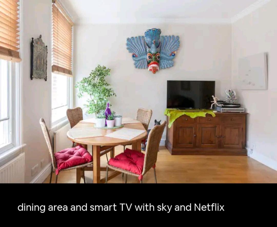 Boho Chic In Chelsea Apartment London Bagian luar foto
