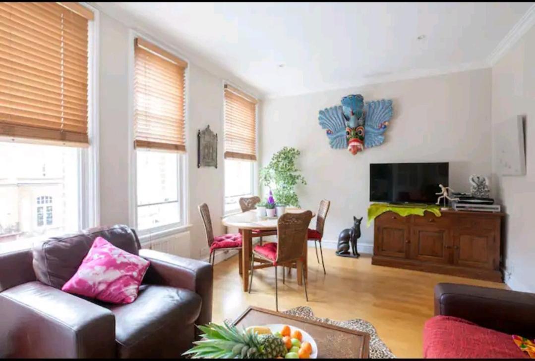 Boho Chic In Chelsea Apartment London Bagian luar foto